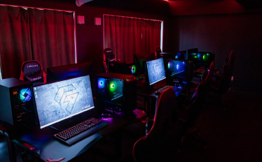 E-スポーツ専用教室